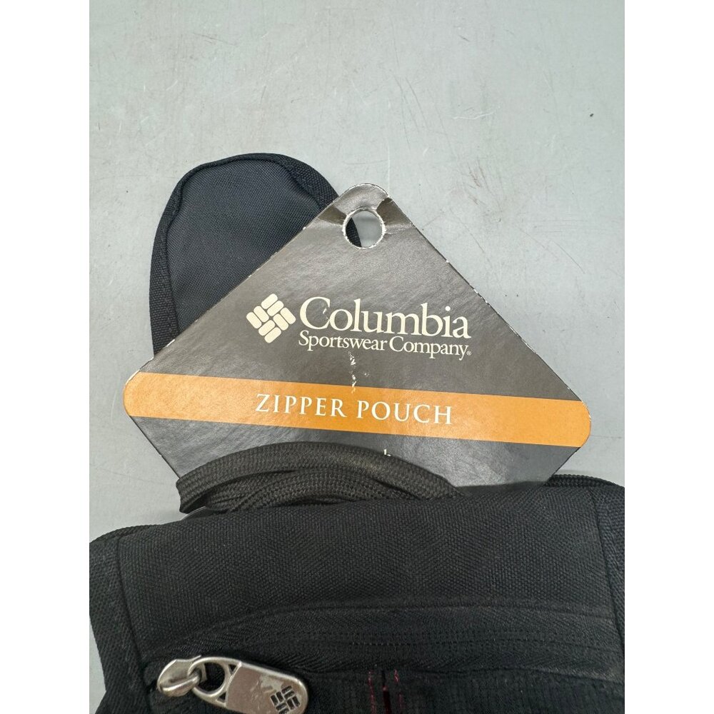Columbia Sportswear Zipper Pouch Black & Red Nylon Travel & Outdoor Bag READ NEW - Picture 2 of 7